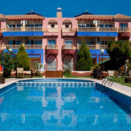 Apartamentos Marina Internacional Torrevieja Luaran gambar