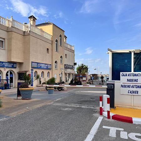 Apartamentos Marina Internacional Torrevieja Luaran gambar