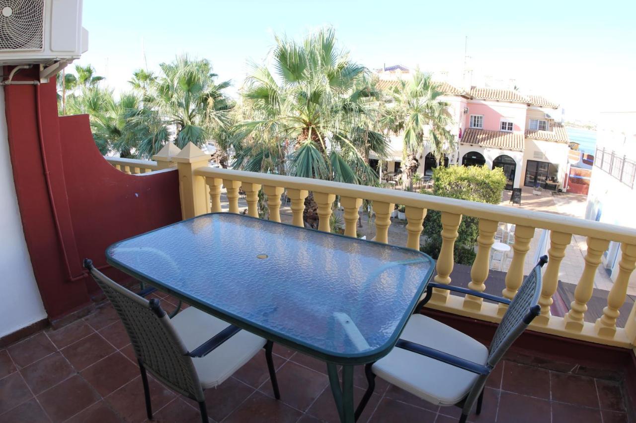 Apartamentos Marina Internacional Torrevieja Luaran gambar