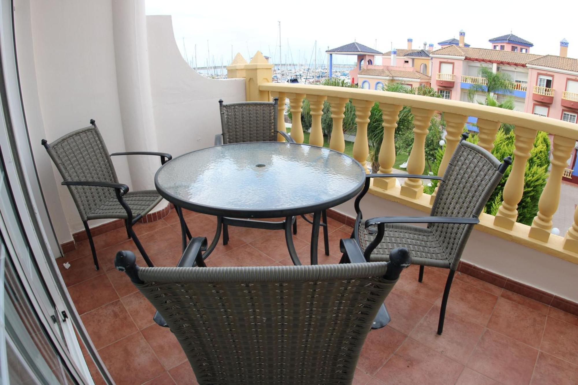 Apartamentos Marina Internacional Torrevieja Luaran gambar
