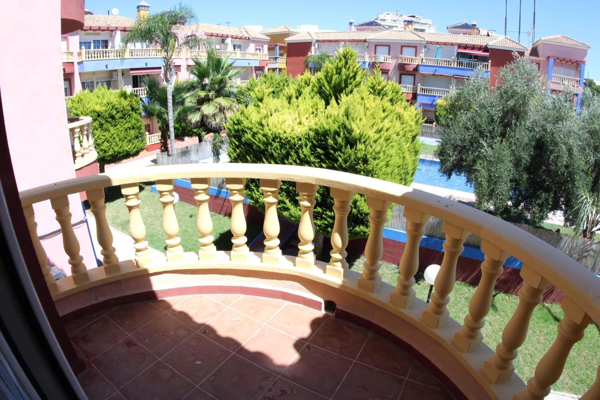 Apartamentos Marina Internacional Torrevieja Luaran gambar