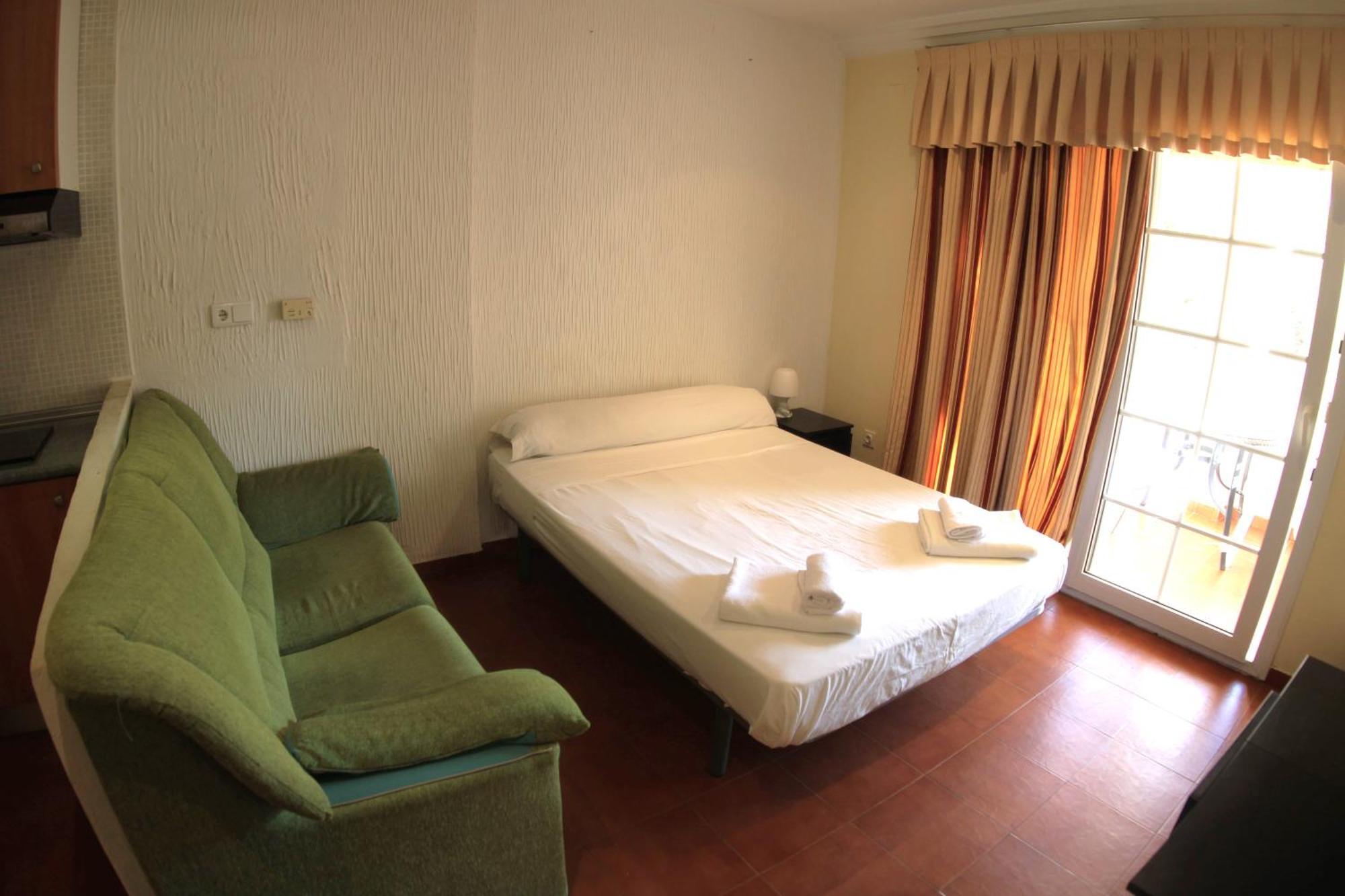 Apartamentos Marina Internacional Torrevieja Luaran gambar